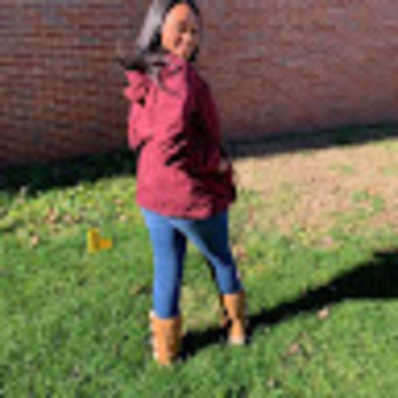 Meet the Posher Other - Meet your Posher, Jalisha